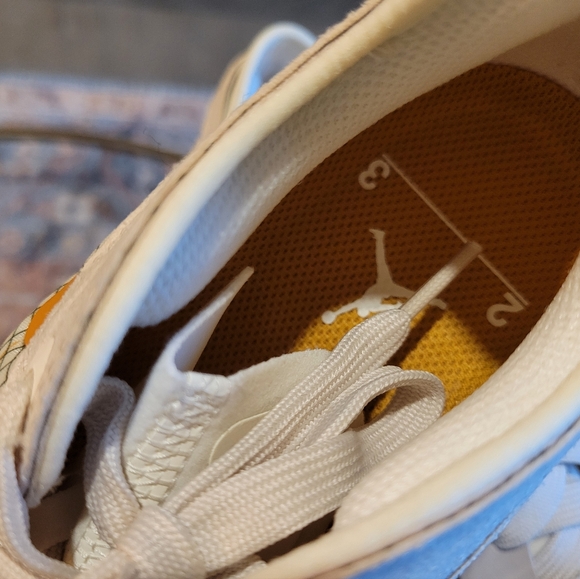 SOLD on FB Jordan Delta 3 Lows - Picture 5 of 5